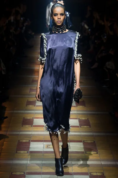 Look 20